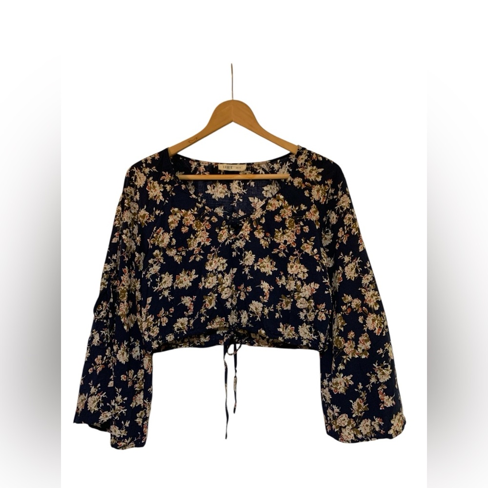 Lunik Crop Top Blouse Floral Print Dark Blue Size M